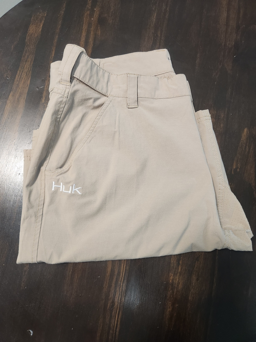 Huk Performance Fishing Shorts Men's XL Tan Quick Dry Stretch UV Protection